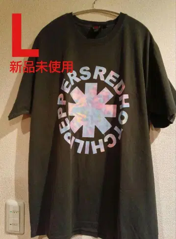 RED HOT CHILI PEPPERS 티셔츠