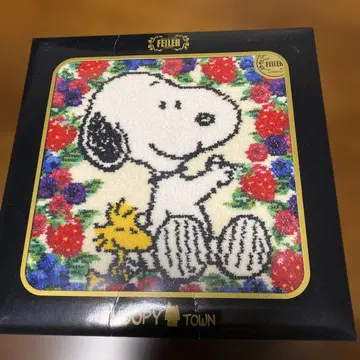 [ 새상품 미개봉 완판 ] 페이러 스누피 콜라보 손수건 베리