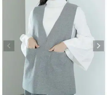 돌체 그레이 V넥 베스트 사이드 버튼