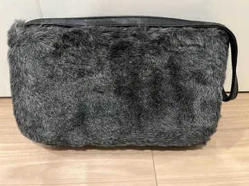 IFO 그레이 퍼 클러치백