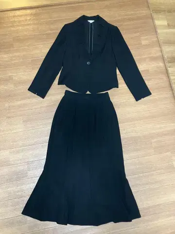 [ used ] INFINE 앙피니 블랙 스커트 수트 세트