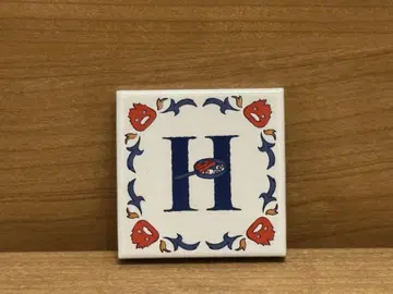 [ 새상품 ] 스튜디오 지브리 / 알파벳 타일 H / 하울의 움직이는 성