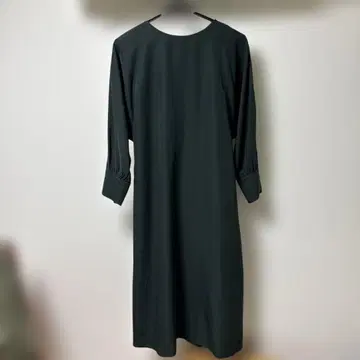 새상품급 iki 모스그린 오버 사이즈 원피스