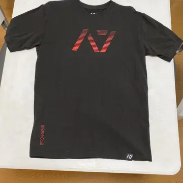 A7 STRONGWEAR M 사이즈 T셔츠 블랙