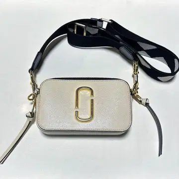 MARC JACOBS 마크제이콥스 숄더백 더 스냅샷