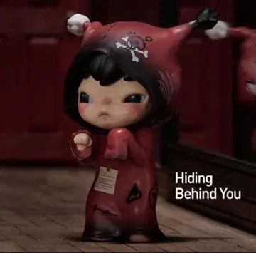 Popmart Hirono Hiding Behind You