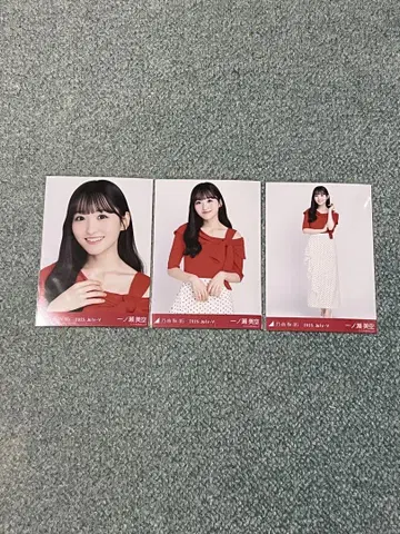 노기자카46 브로마이드 이치노세 미쿠 도트 3종 컴프