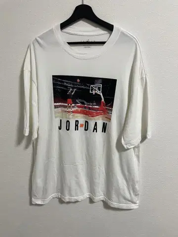 UNDEFEATED JORDAN T셔츠