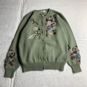 [ 니트 가디건 자수 보태니컬 무늬 비즈 탁한 그린 안감 없음 ]