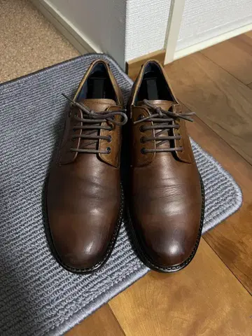 ECCO 브라운 레이스업 신발