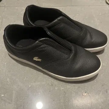 LACOSTE 블랙 슬립온 스니커즈