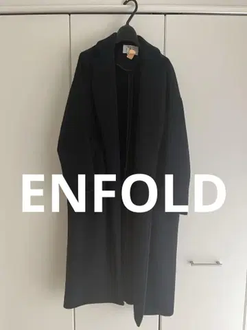 엔폴드 네이비 코트