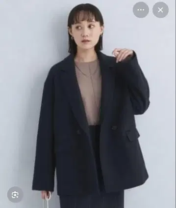 새상품 그린 라벨 릴랙싱 아쉬 쿠 테일러 자켓 네이비