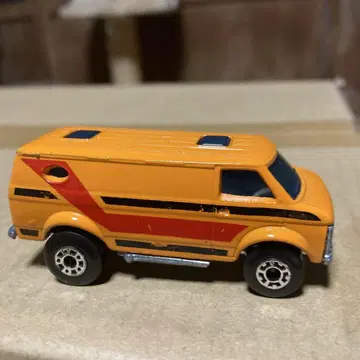MATCHBOX No88 CHEVY VAN