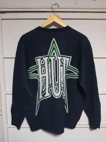 HUF 니트 스웨터