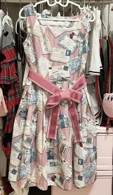 Jane Marple 편지 프린트 슬리브리스 원피스