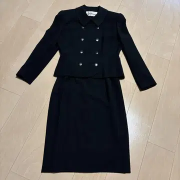 블랙 포멀