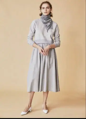 론 헤르만 별주 thebeautiful 스커트