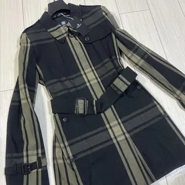 새상품 아쿠아 스큐텀 트렌치코트 여성용 블랙 사이즈 10