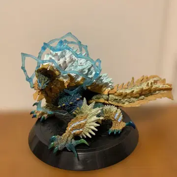 진오우거 피규어 몬스터 헌터