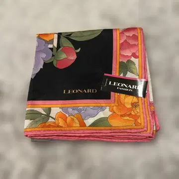 LEONARD 꽃무늬 손수건 약 58cm