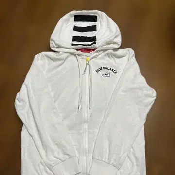 New Balance 후드 부착 스웨터 화이트 2 ( L )