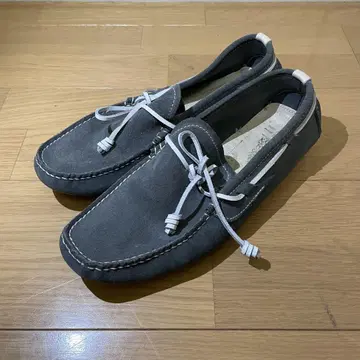 그레이 스웨이드 로퍼