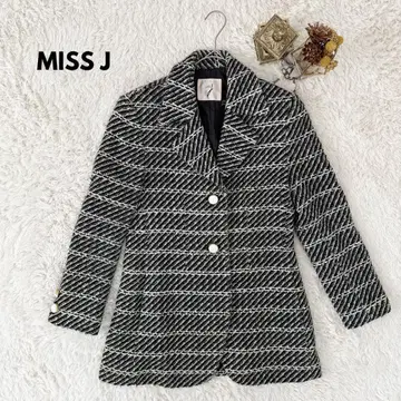 MISS J 트위드 테일러드 자켓 화이트 버튼 고급 세레모니 미라인