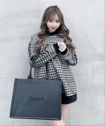 다리치 가죽 토트백