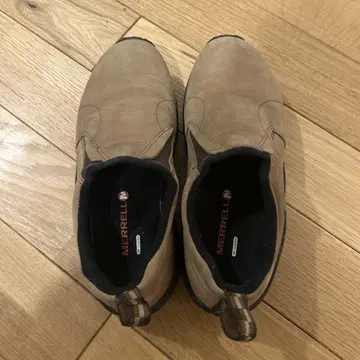 MERRELL 스웨이드 슬립온 브라운
