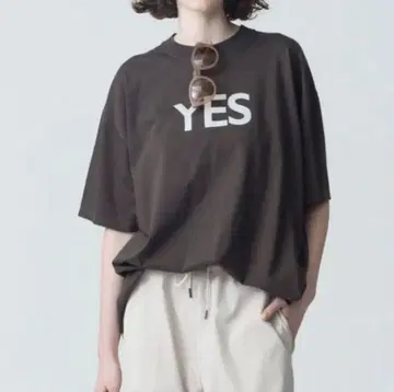Ron Herman x KATHARINE HAMNETT Yes Tee