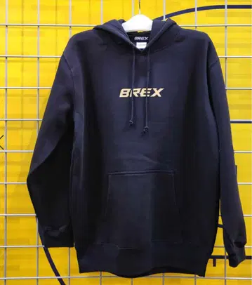 BREX 블랙 후드 부착 후드티
