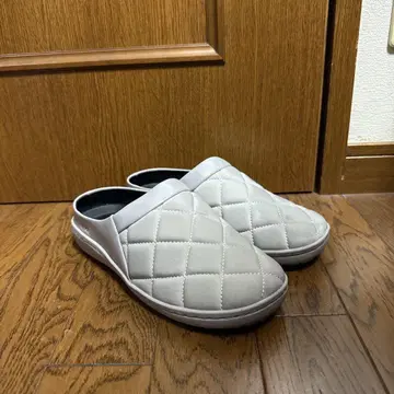 Elfoot 그레이 퀼팅 슬립온 다이어트 슬리퍼 인솔