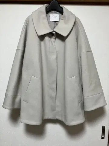[ used ] URBAN RESEARCH DOORS 베이지 피코트