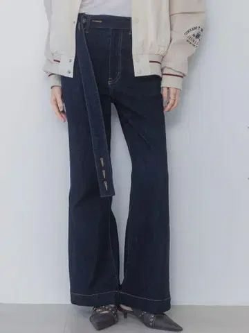 JEANASIS 벨트 플레어 데님