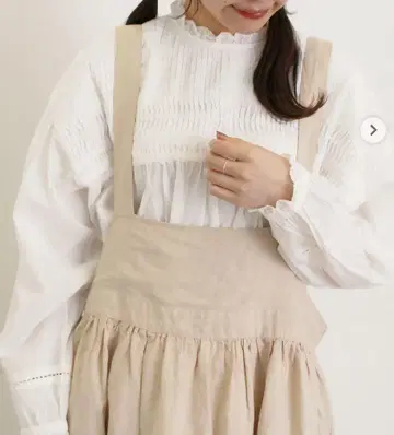 사만사 모스모스 크로스 린넨 점프 스커트 베이지