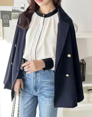 새상품급 GeeRA 오버 사이즈 테일러드 자켓 얇은 소재 네이비 M