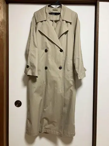 [ used ] ZARA 자라 베이지 더블 브레스트 롱 코트 트렌치