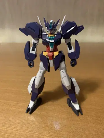 HG 유라벤 건담