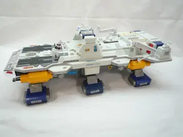 반다이 공중모함 기지 에리얼 베이스