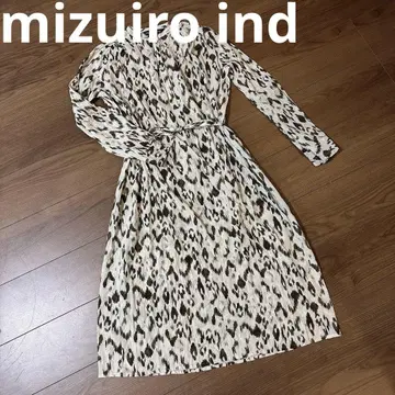 가격 대폭 인하 새상품급 mizuiro ind 밴드 카라 롱 원피스