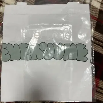 everyone j.30000 2025 throwie nylon tote