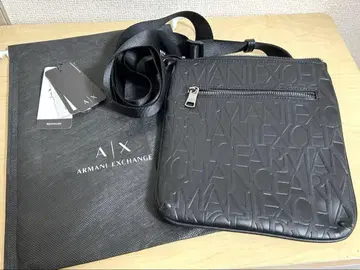 새상품급 Armani Exchange 블랙 숄더백 남성용
