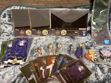 TWISTED-WONDERLAND 굿즈