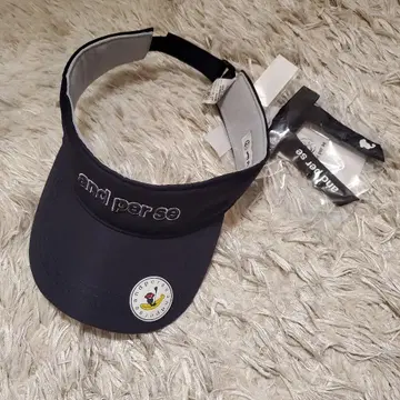 and per se 네이비 바이저 택 포함