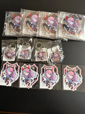 Crazy Raccoon dmm 스크래치 selly 모음