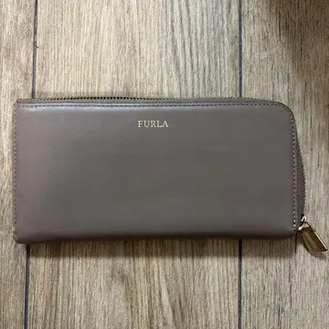 FURLA 장지갑 브라운