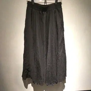 블랙 롱 플레어 스커트