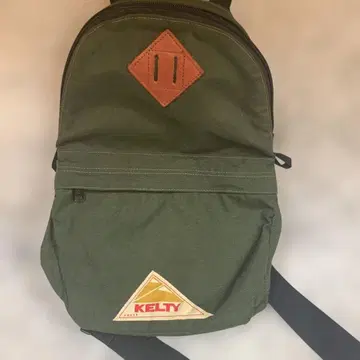 KELTY 올리브 그린 슬링백