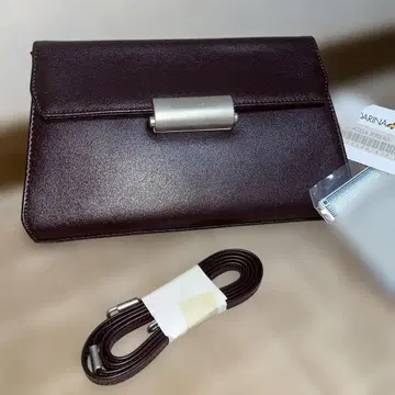 MANDARINA DUCK 만다리나덕 헤라 트라콜라 보르도